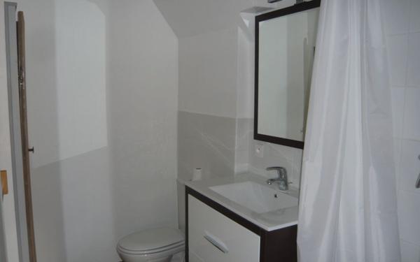 Maison à vendre    5 pièces • 108,76 m2 Forcalquier