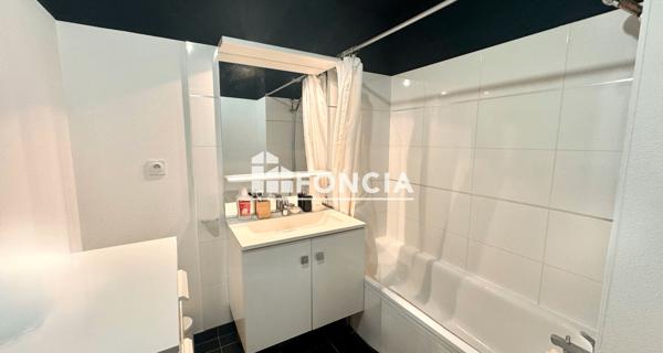 À vendre Appartement 3 pièces 56 m² - Mérignac 33700