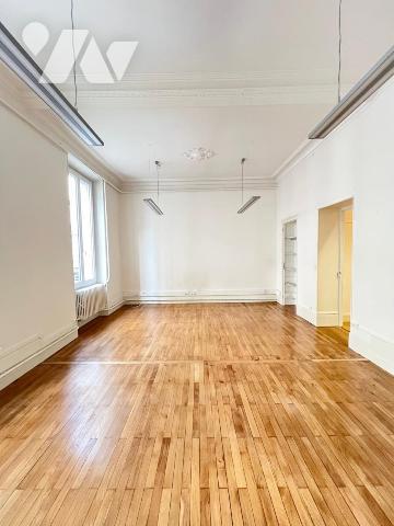 GRENOBLE : Rue Docteur Mazet