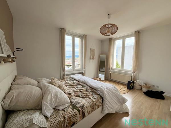 Appartement Saint-etienne 5 pièce(s) 146.8 m2