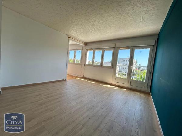 Appartement à louer 2 pièces 41.96m² Le Mans (72000)