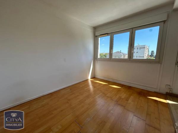 Appartement à louer 2 pièces 41.96m² Le Mans (72000)
