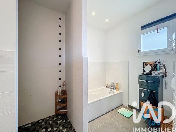 Maison à vendre 6 pièces 169 m² La Chapelle-Bâton
