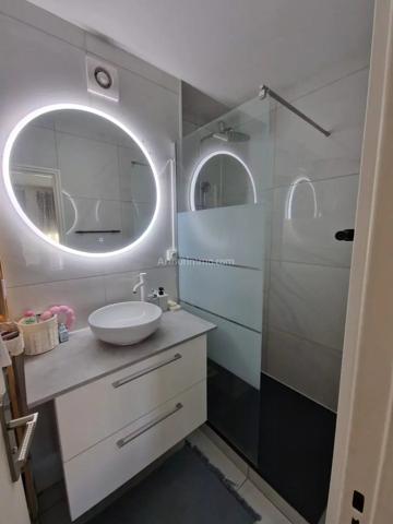 Vente                                                      Appartement
                        
                     2 pièces                      46 m2                     à Meudon