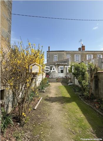 Maison de ville - Saint Jean d'Angéla