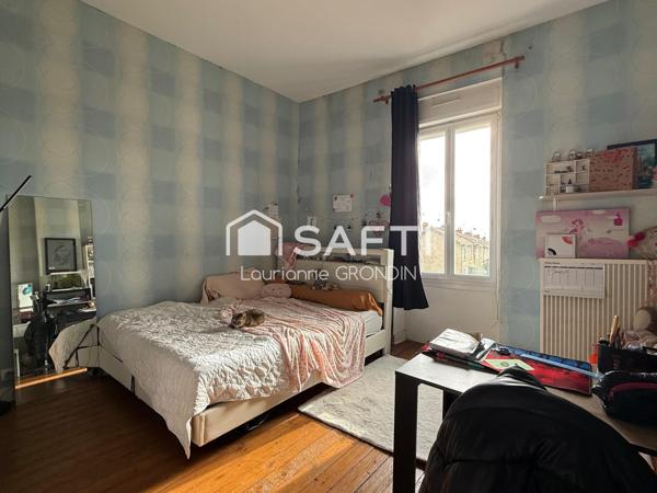 Maison de ville - Saint Jean d'Angéla