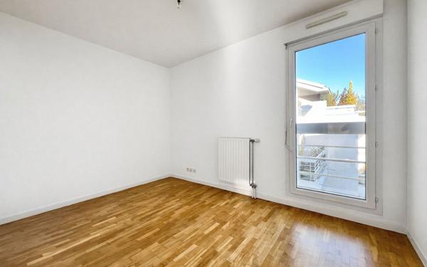 Appartement à vendre    3 pièces • 54,06 m2 Massy