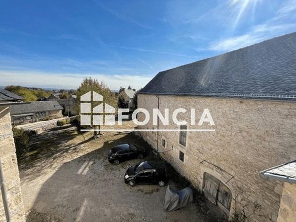 Location Appartement 3 pièces 42.33 m² - 2 PLACE DE LA PAIX Sebazac-concoures 12740