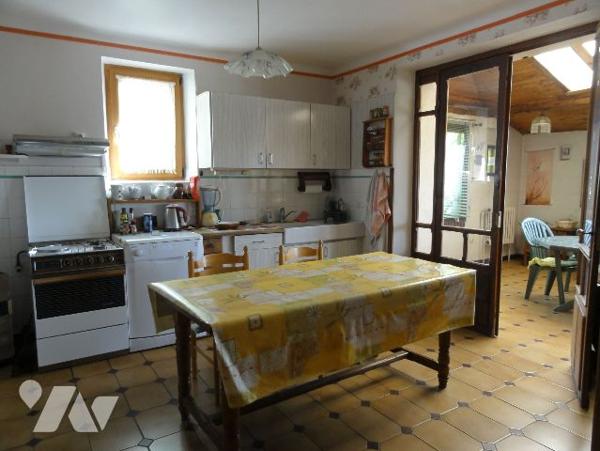 LEXY - MAISON F5 144 M² 8 ARES
