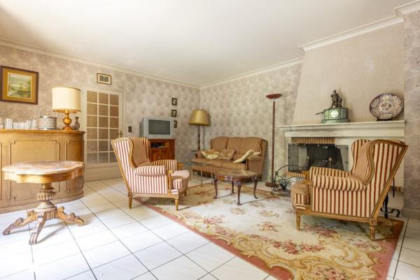 Maison à vendre |  Aigurande |  6 pièces | 145 m²