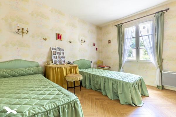 Maison à vendre |  Aigurande |  6 pièces | 145 m²