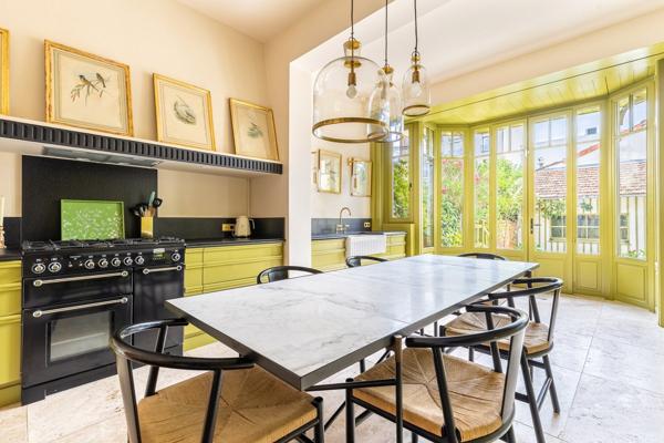 Vente Maison de luxe Bordeaux 8 Pièces 240 m²