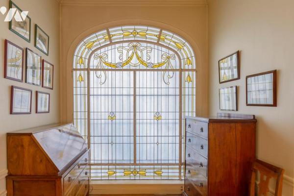 PARIS 16 / PASSY - APPARTEMENT HAUSSMANNIEN 5 PIÈCES AVEC BALCON AU CALME + CAVE