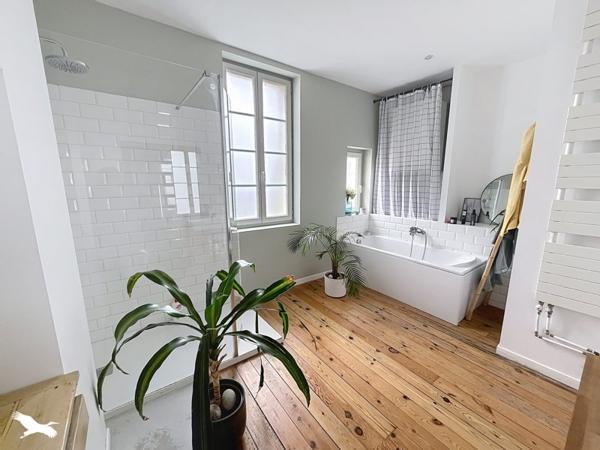 Maison à vendre 269 000 € Agen 4 p 145 m² DPE D