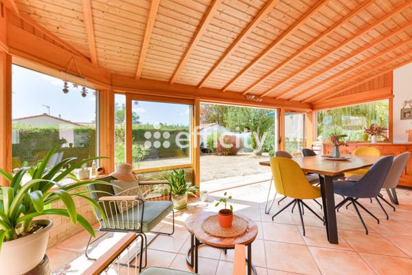 Maison
         6 pièces
        - 131 m² Exclusivité 390 000 € *