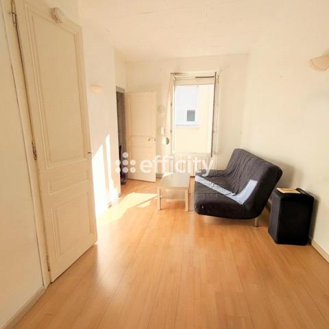 Appartement
         2 pièces
        - 29 m² 114 900 € *