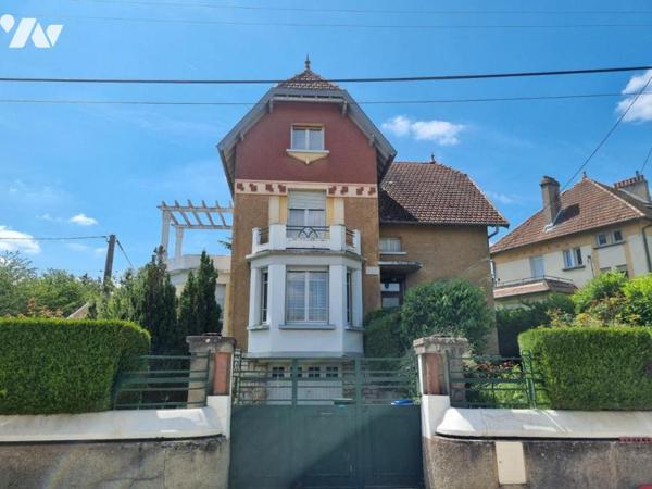 GRAY (70) MAISON D'ARCHITECTE DE 1935 SUR 871 M² DE TERRAIN