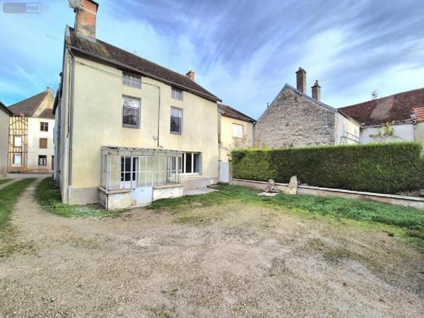 Maison à vendre à Essoyes dans l'Aube (10360), ref : 10043-353