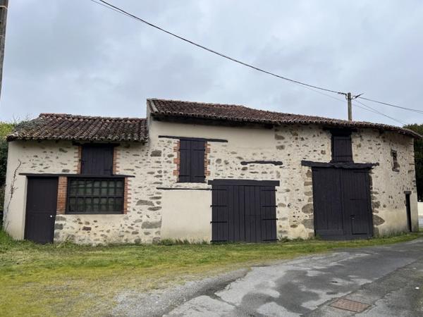 Maison à vendre |  Droux |  7 pièces | 225 m²