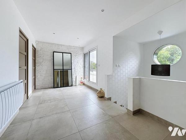 LANESTER - Maison Moderne avec vie totale de plain pied