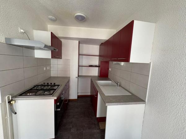 APPARTEMENT T2 A LOUER A ROANNE - MARECHAL FOCH