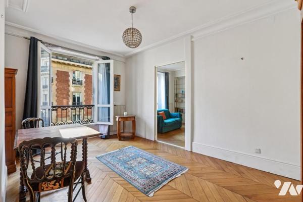 Paris XV – Rue de Vaugirard – 2/3 pièces traversant avec ascenseur
