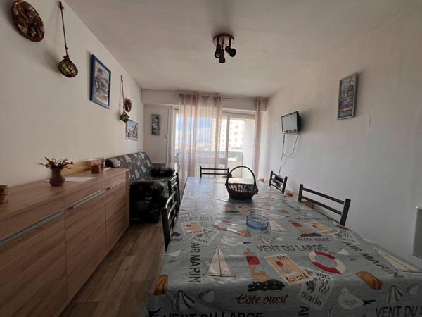 Appartement avec balcon proche plage