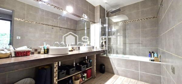 RESIDENCE DOMAINE DE BEL ABORD-PISCINE-TENNIS-PARC