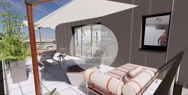 Vente                                                      Appartement
                        
                     4 pièces                      84 m2                     à Le Loroux-Bottereau