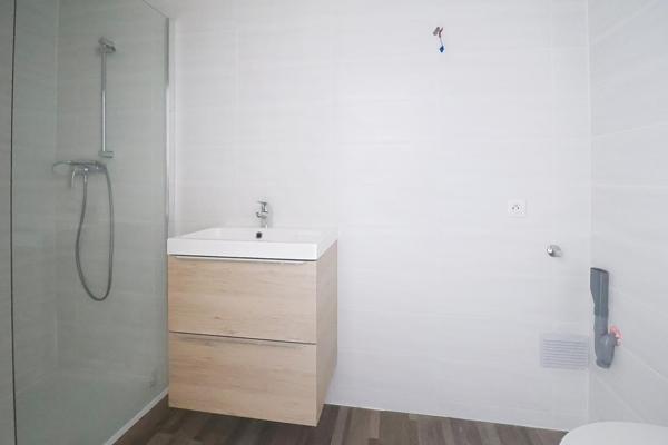 Appartement rénové 2 chambres!