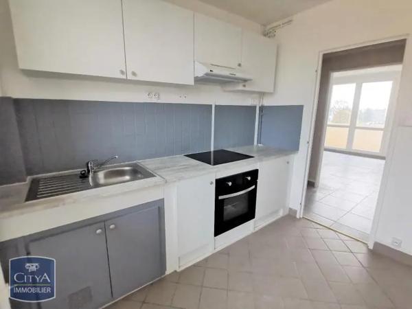 Appartement à louer 4 pièces 69.31m² Laon (02000)