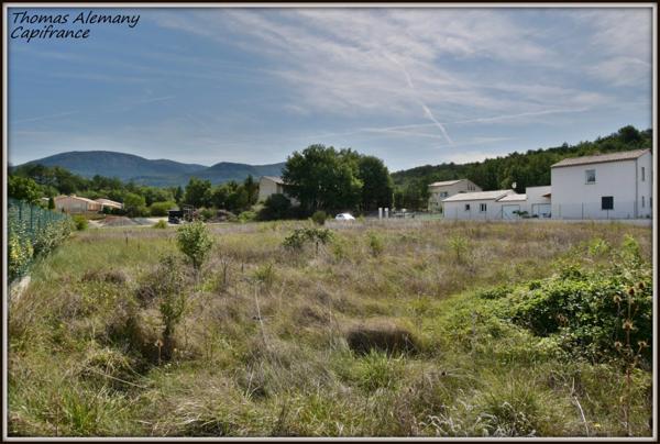 TERRAIN à vendre 2000 m² ; ESTOUBLON (04)