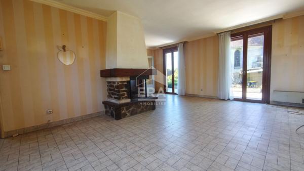 Maison familiale habitable de plain-pied avec fort potentiel ? Champrond-en-Gâtine