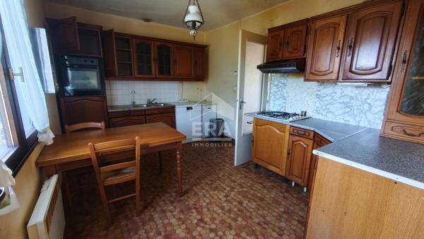 Maison familiale habitable de plain-pied avec fort potentiel ? Champrond-en-Gâtine