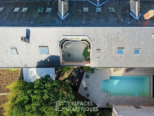 Demeure bourgeoise avec verrière et piscine en coeur de Janville