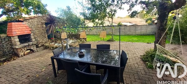 Maison à vendre 8 pièces 160 m² Aubigny-Les Clouzeaux