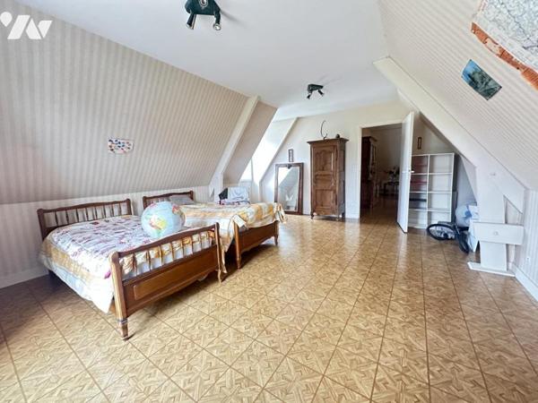 MAISON A VEIGNE LIMITE MONTBAZON