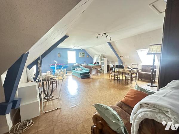 MAISON A VEIGNE LIMITE MONTBAZON