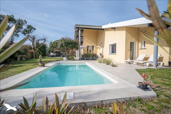 Maison à vendre |  Biscarrosse |  6 pièces | 188 m²