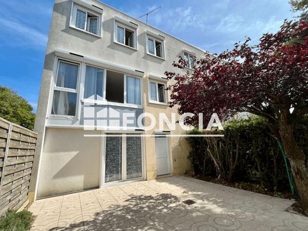 À vendre Appartement 5 pièces 101 m² - Coignières 78310