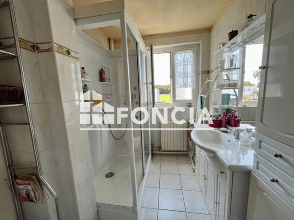 À vendre Appartement 5 pièces 101 m² - Coignières 78310