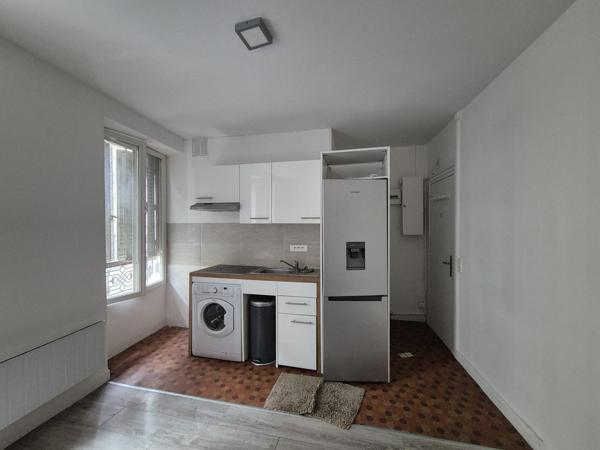 Studio, quartier de Clignancourt, Paris
