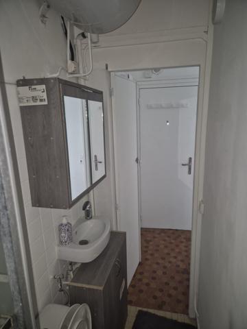 Studio, quartier de Clignancourt, Paris