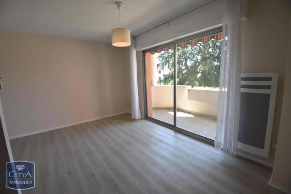 Appartement à vendre 1 pièce 28m² Agen (47000)