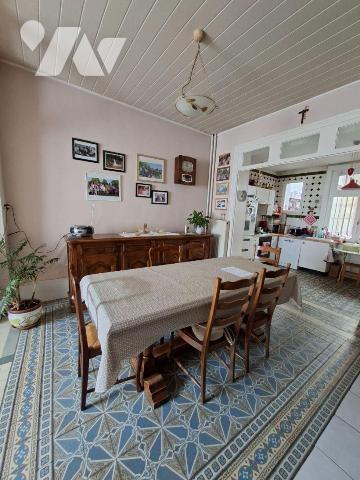 A VENDRE- A ARMENTIERES dans le NORD (59)- MAISON DE VILLE  SEMI-INDIVIDUELLE AVEC GARAGE - TER...