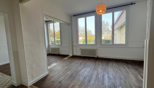 Appartement d'Exception à Louer à Mignières - 6 Pièces, 100 m²