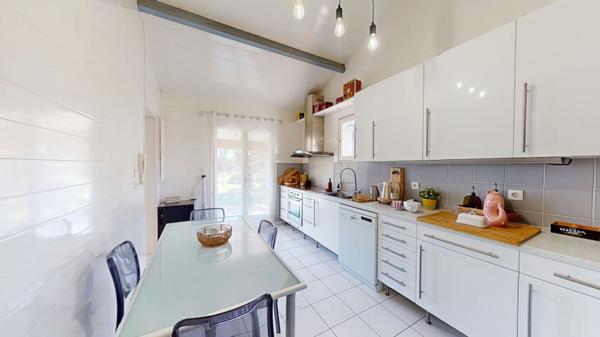 SAINT-LYS Maison T7 - 178m² parcelle de 1600m²