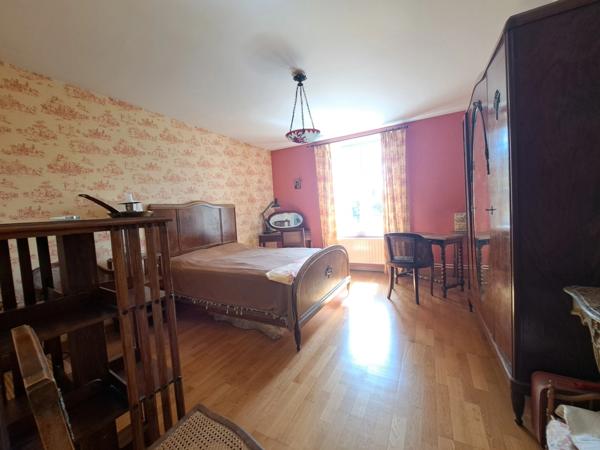 Maison à vendre 11 pièces proche de CREPY EN VALOIS (60)