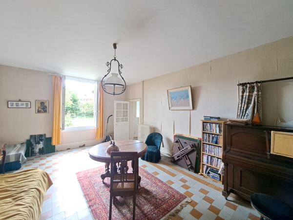Maison à vendre 11 pièces proche de CREPY EN VALOIS (60)