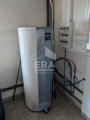 Maison à vendre spacieuse à Montpon-Ménestérol - 4 chambres et jardin